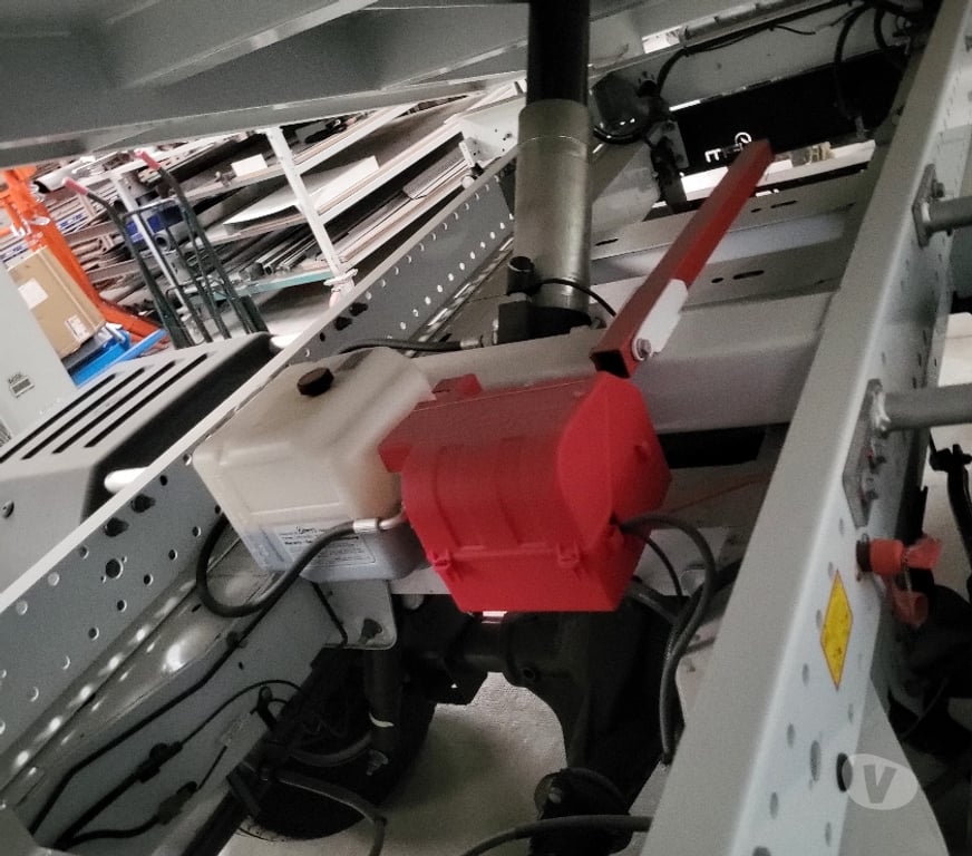 Véhicules commerciaux & utilitaires d'occasion Aube Troyes - 10000 - Photos Vivastreet NISSAN NV400 BENNE