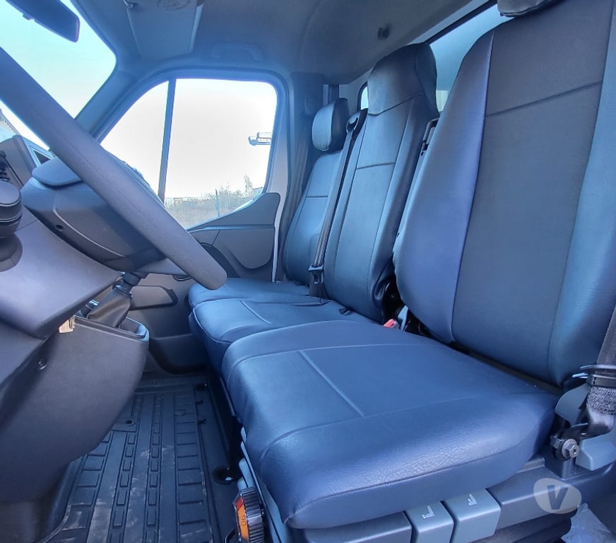 Véhicules commerciaux & utilitaires d'occasion Aube Troyes - 10000 - Photos Vivastreet NISSAN NV400 BENNE