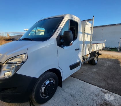 Véhicules commerciaux & utilitaires d'occasion Troyes Aube - Photos Vivastreet NISSAN NV400 BENNE