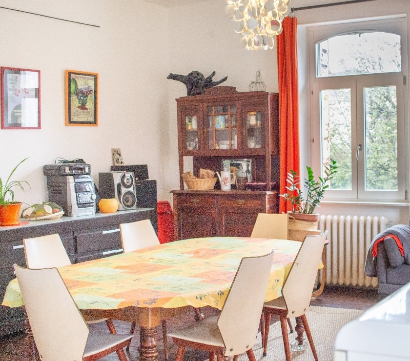 Vente Maison Haute-Saône Lure - 70200 - Photos Vivastreet Grande demeure avec jardin clos au cœur d'une petite ville