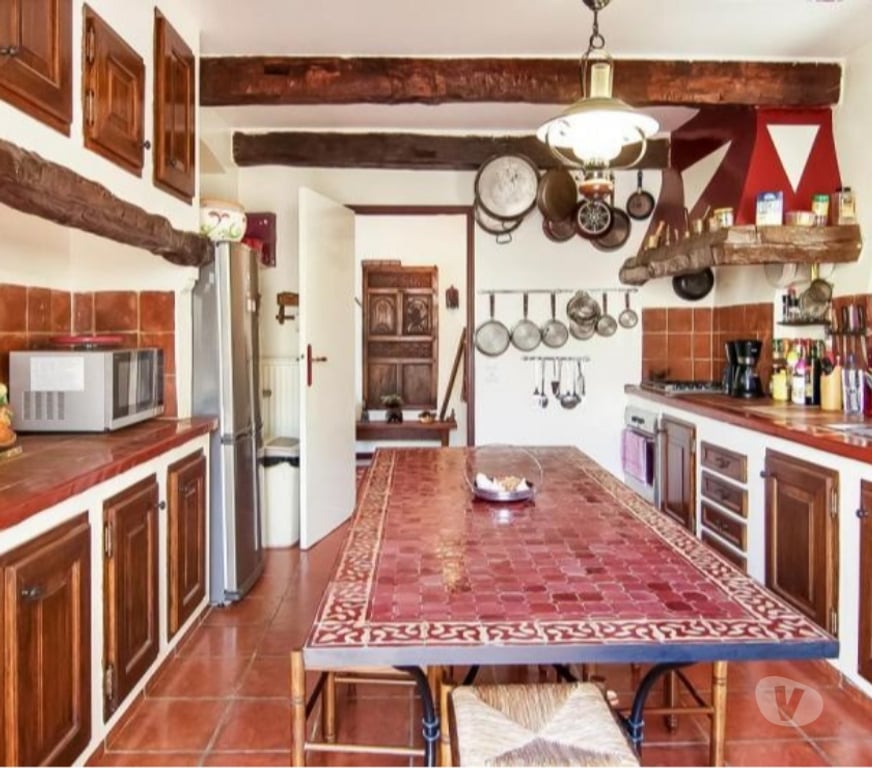 Vente Maison Alpes-Maritimes Grasse - 06130 - Photos Vivastreet Maison d'architecte avec piscine et parc paysagé