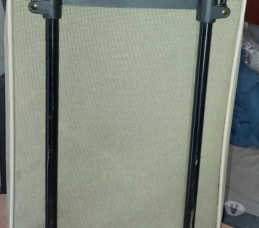 Accessoires - Bagagerie Loire-Atlantique St Herblain - 44800 - Photos Vivastreet Valisette verte kaki