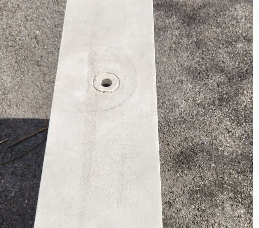 Ameublement & art de la table Bouches-du-Rhône Marseille - Photos Vivastreet Table extérieur blanche