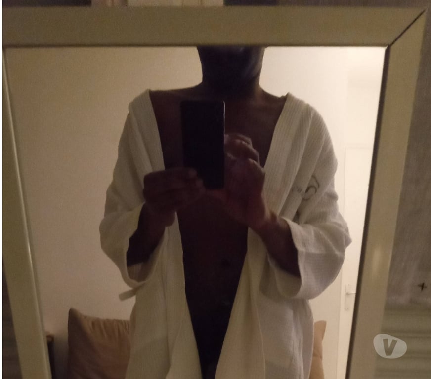 Massages Hauts-de-Seine Courbevoie - 92400 - Photos Vivastreet Masseur sportif et expérimenté