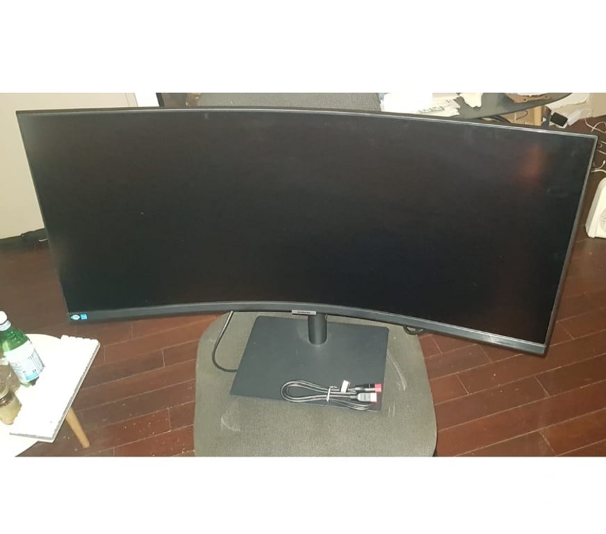 Informatique Paris Paris 20ème ardt - 75020 - Photos Vivastreet Ecran Incurvé PC Samsung 34 Pouces