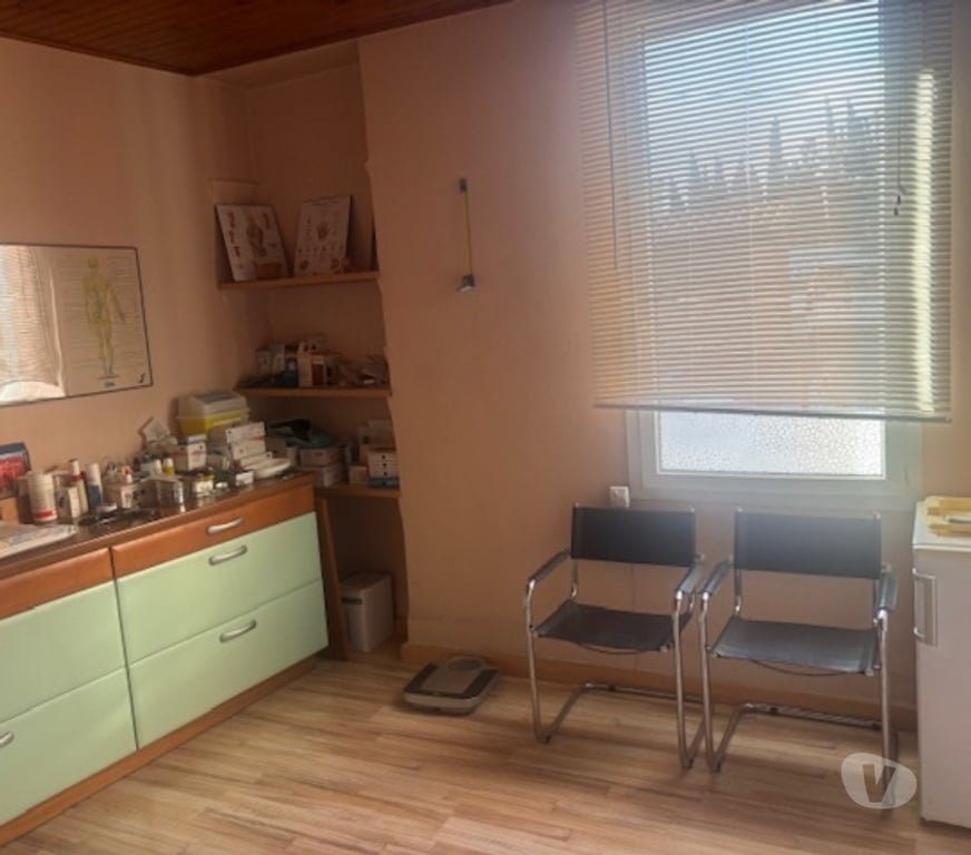 bureaux locaux Pyrénées-Orientales Le Soler - 66270 - Photos Vivastreet Beau local commercial ou bureaux