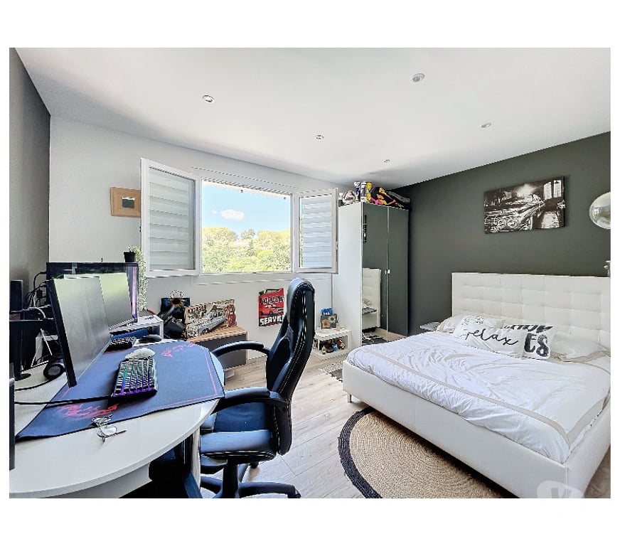 Vente Maison Alpes-Maritimes Mouans Sartoux - 06370 - Photos Vivastreet Villa rénovée 170m2, piscine, pool house, garage, au calme