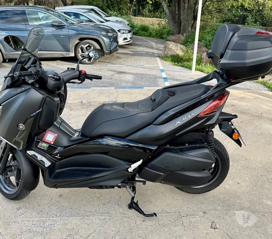 Scooter occasion Alpes-Maritimes Le Cannet - 06110 - Photos Vivastreet YAMAHA X-MAX Tech Max 300