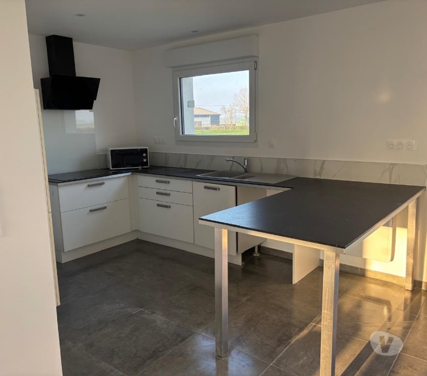 Location maison Nord Broxeele - 59470 - Photos Vivastreet à louer maison mitoyenne