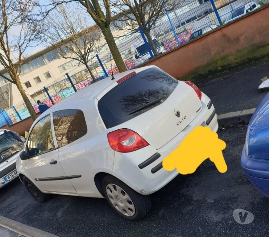 Voiture d'occasion Hauts-de-Seine Rueil Malmaison - 92500 - Photos Vivastreet Renault Clio3 1.5dci société 2 place