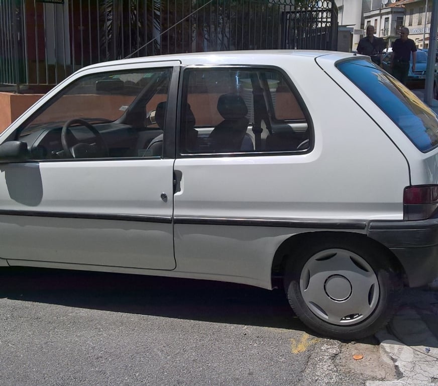 Voiture d'occasion Alpes-Maritimes Nice - Photos Vivastreet a vendre 106 kid diesel ou échange