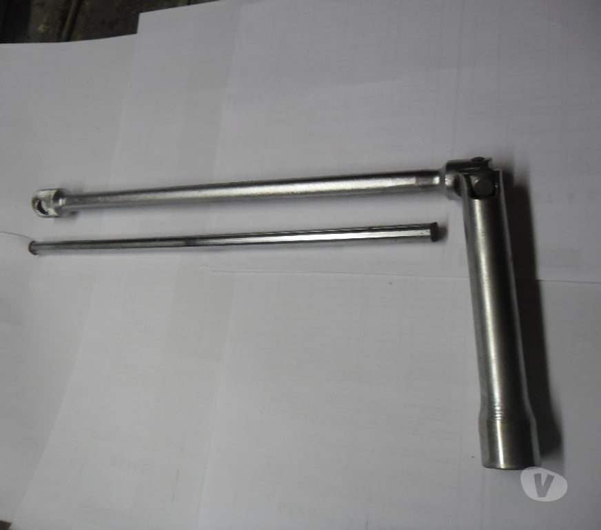  Haute-Saône Borey - 70110 - Photos Vivastreet EXTRACTEUR CLE A BOUGIE