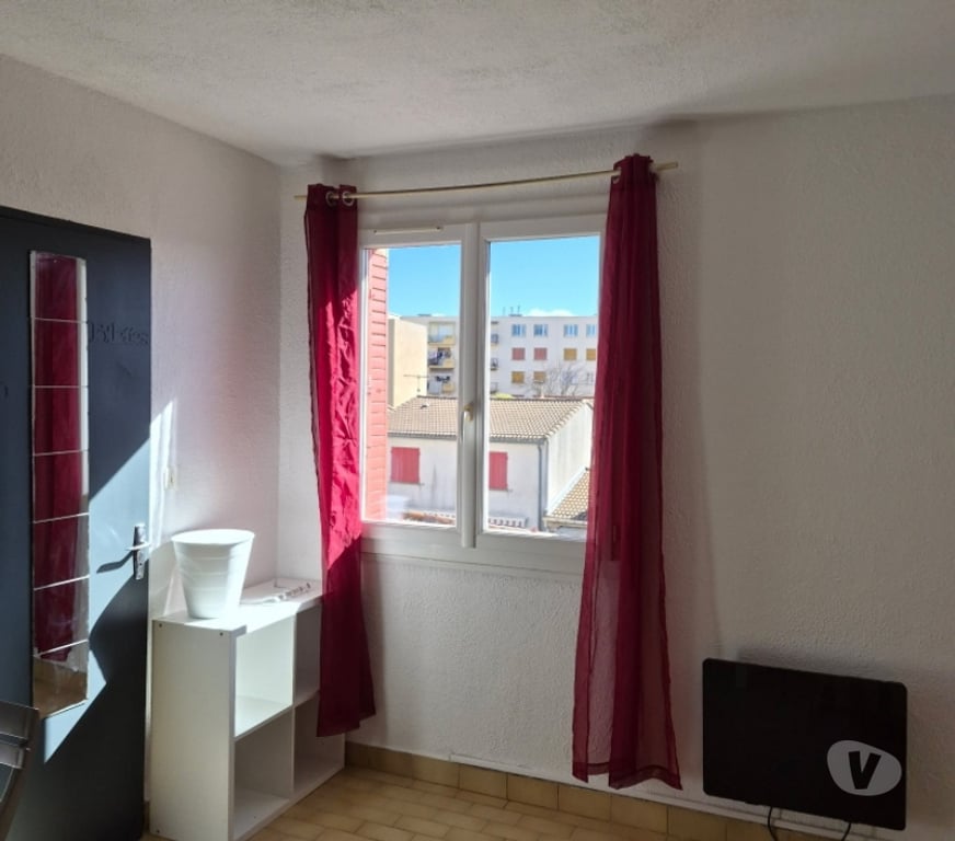 Appartement meublé Gard Ales - 30100 - Photos Vivastreet loue studio meublé libre