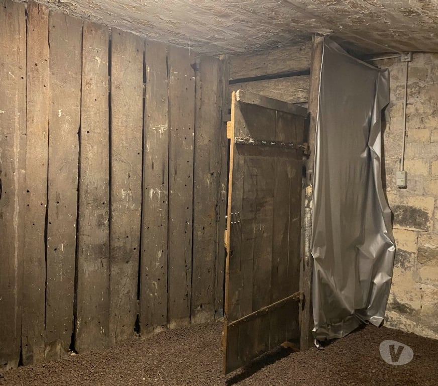 Vente Parking Paris Paris 10ème ardt - 75010 - Photos Vivastreet VENTE CAVE PARIS 10