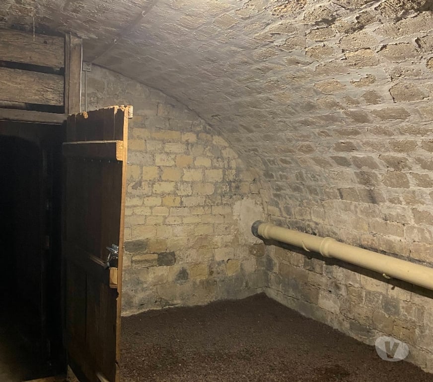 Vente Parking Paris Paris 10ème ardt - 75010 - Photos Vivastreet VENTE CAVE PARIS 10