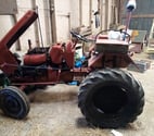 Lesneven - Finistère — vends tracteur renault d19 1964