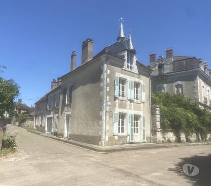 Achat maison Mailly le Chateau Yonne - Photos Vivastreet belle maison avec beaucoup de charme