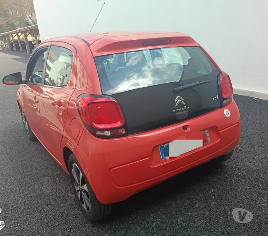 Voiture d'occasion Landes Mont de Marsan - 40000 - Photos Vivastreet Citroën c1 en finition haut de gamme shine 1.2 vti 82