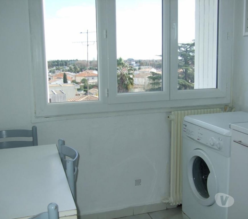 Appartement meublé Hérault Montpellier - Photos Vivastreet F1 meublé 28m2 au pied du tram RESTANQUE ligne 4