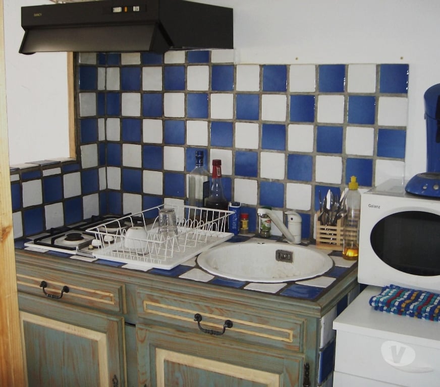 Location appartement Bouches-du-Rhône Peynier - 13790 - Photos Vivastreet PEYNIER APPARTEMENT -T 2 -33 M2 EXPO SUD POUR 1 PERSONNE