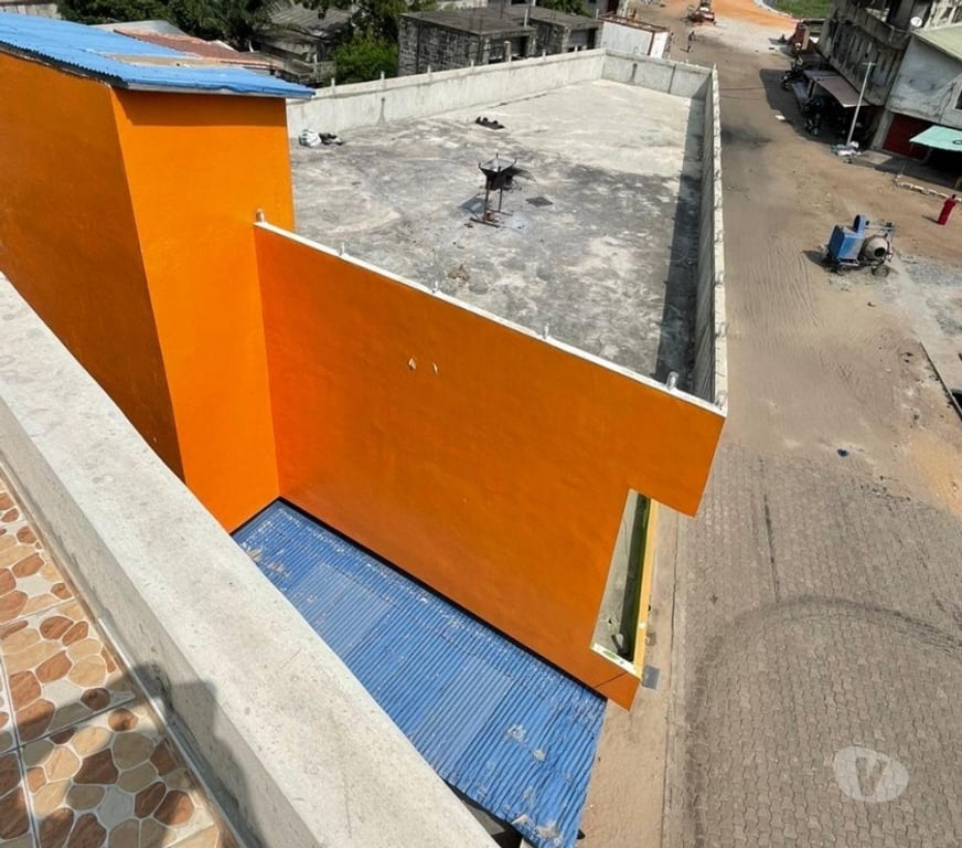 Vente Immeuble Bénin - Photos Vivastreet Vente de 2 immeubles à Fidjrossè