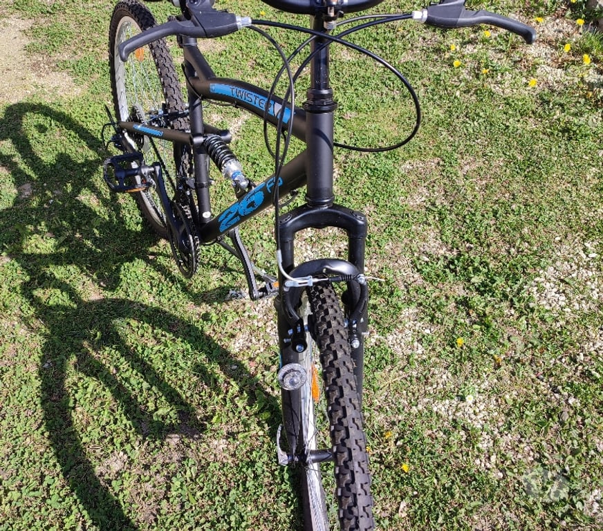 Matériel de sport Ain Dompierre sur Veyle - 01240 - Photos Vivastreet VTT 26 pouces Homme