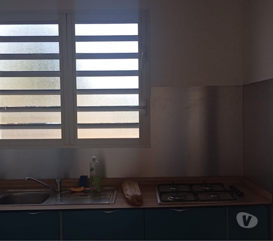 location saisonniere Martinique Le François - 97240 - Photos Vivastreet Bungalow blanc de Frégate en Location saisonière.