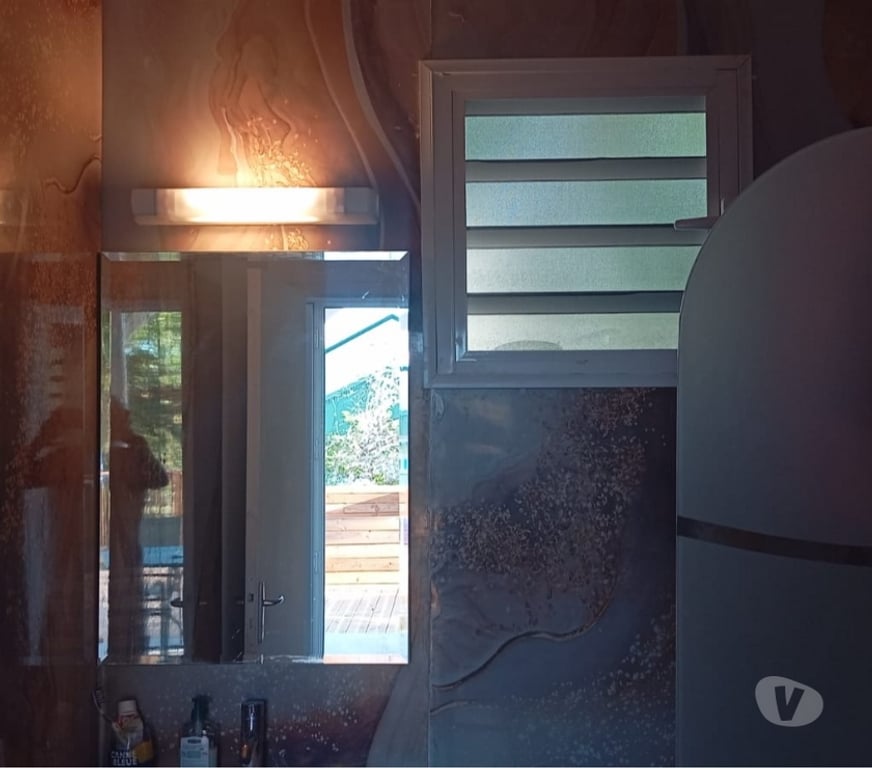 location saisonniere Martinique Le François - 97240 - Photos Vivastreet Bungalow blanc de Frégate en Location saisonière.