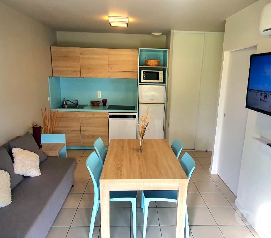 Vente Maison Hérault Marseillan - 34340 - Photos Vivastreet A 3 min à pied de la plage,T3 avec terrasse, parking, clim