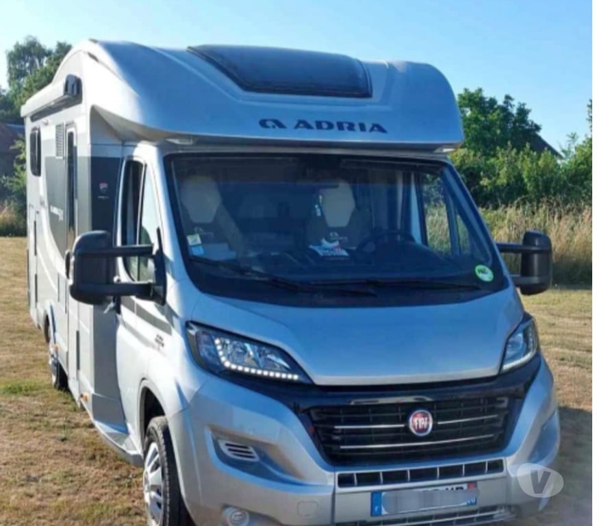 Camping car occasion Calvados Eterville - 14930 - Photos Vivastreet Adria Matrix M 670 SC Édition Limitée