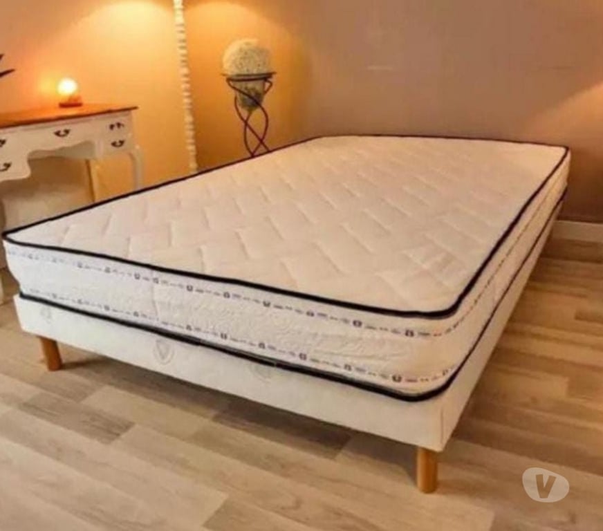 Ameublement & art de la table Paris Paris 1er ardt - 75001 - Photos Vivastreet Sommier avec pieds neuf avec matelas et livraison incluse