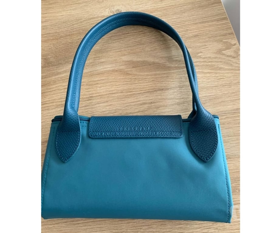 Accessoires - Bagagerie Loire Chazelles sur Lyon - 42140 - Photos Vivastreet Sac à main Le Pliage Longchamp Green M turquoise neuf