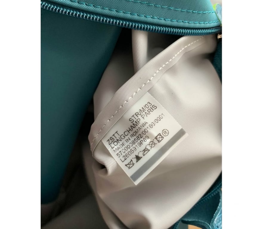 Accessoires - Bagagerie Loire Chazelles sur Lyon - 42140 - Photos Vivastreet Sac à main Le Pliage Longchamp Green M turquoise neuf