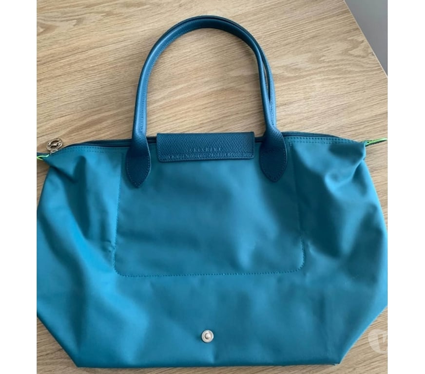 Accessoires - Bagagerie Loire Chazelles sur Lyon - 42140 - Photos Vivastreet Sac à main Le Pliage Longchamp Green M turquoise neuf