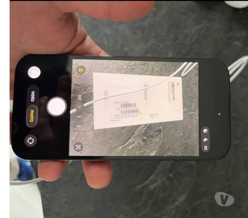 Téléphonie Loire Chazelles sur Lyon - 42140 - Photos Vivastreet iPhone 14 Pro 256gb