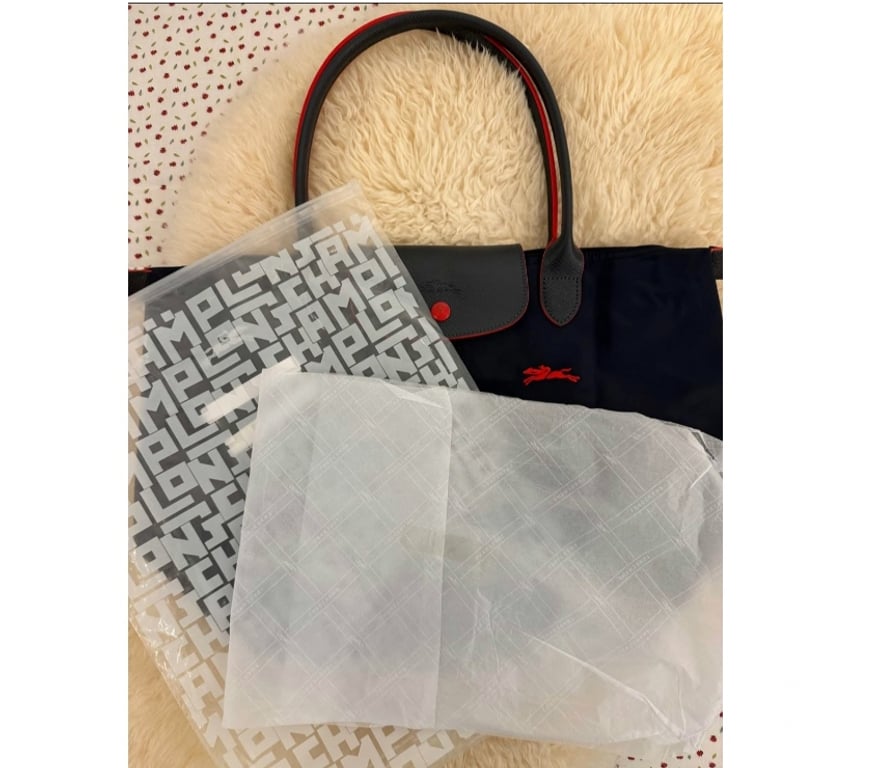 Accessoires - Bagagerie Loire Chazelles sur Lyon - 42140 - Photos Vivastreet Sac Le Pliage Longchamp