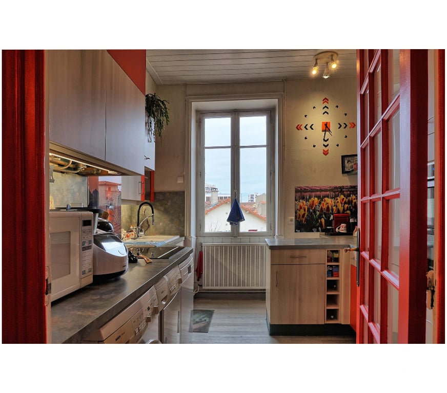 Appartements à vendre Loire Roanne - 42300 - Photos Vivastreet Bel appartement centre ville avec garages et cave