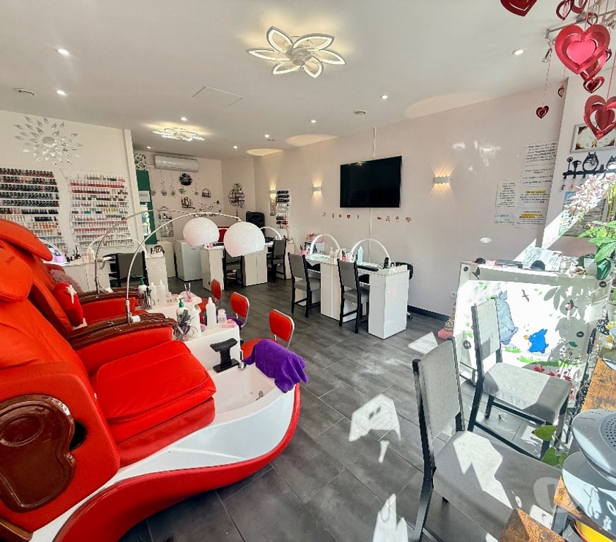 Fond de Commerce a vendre Paris Paris 13ème ardt - 75013 - Photos Vivastreet Vente fonds de commerce Onglerie Paris 13 eme