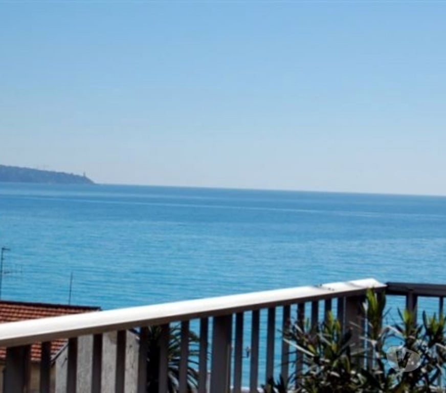 location saisonniere Alpes-Maritimes Nice - Photos Vivastreet NICE Carras 2 Pièces(65m2) 4 pers Juillet
