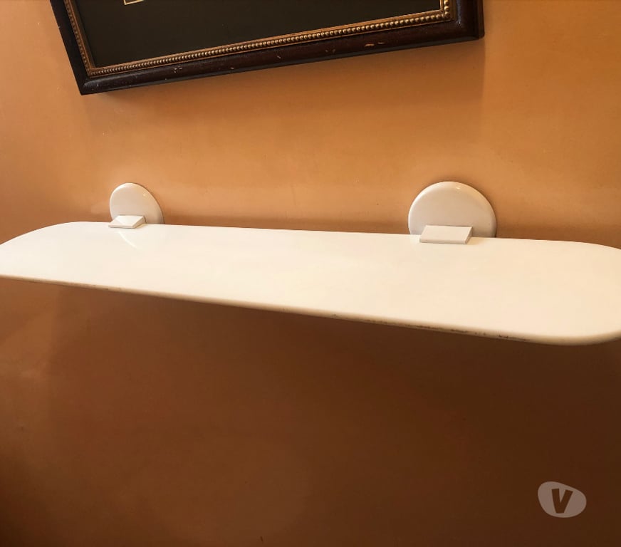 Décoration - art Paris Paris 1er ardt - 75001 - Photos Vivastreet TAblette étagère céramique