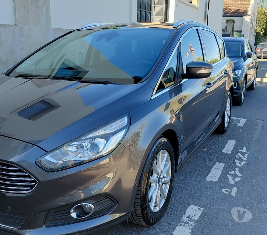 Voiture d'occasion Hauts-de-Seine St Cloud - 92210 - Photos Vivastreet Ford S Max 2.0 TDCi 140 ch 7 PL