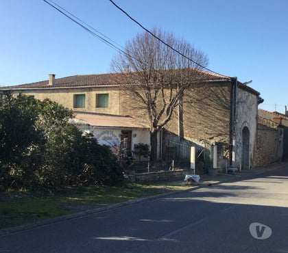 Vente Immeuble Azillanet Hérault - Photos Vivastreet Bâtiment avec fort potentiel – 500 m² + terrain 400 m²