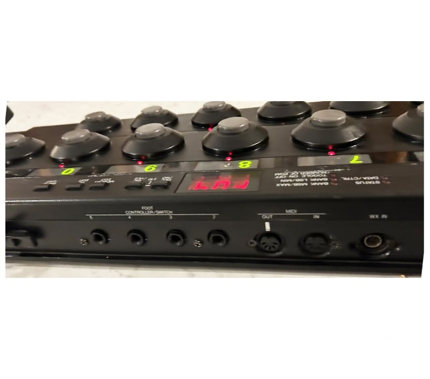 Instruments de musique Bas-Rhin Mommenheim - 67670 - Photos Vivastreet YAMAHA MFC10 - Pédalier midi