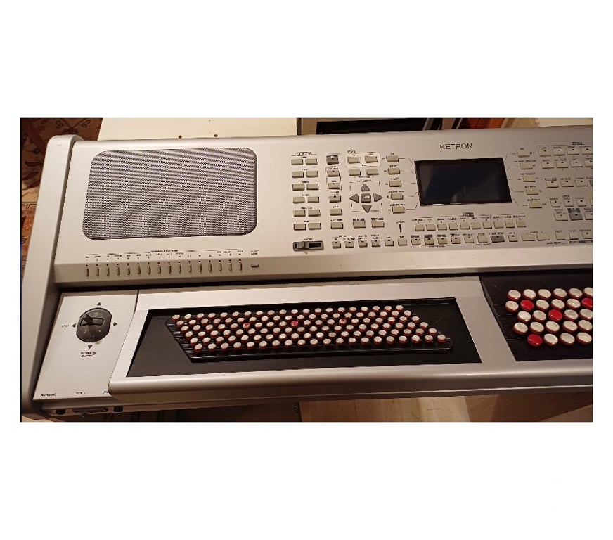 Instruments de musique Bas-Rhin Mommenheim - 67670 - Photos Vivastreet KETRON SD8 - Clavier arrangeur bouton + lecteur SD USB