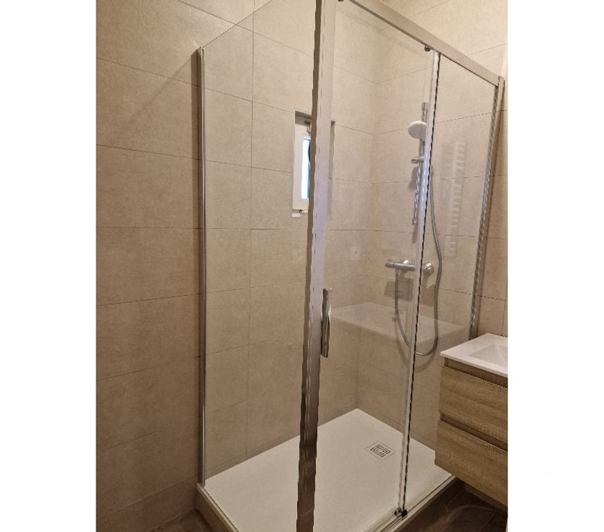 Location appartement Loire Montrond les Bains - 42210 - Photos Vivastreet A Louer appartement