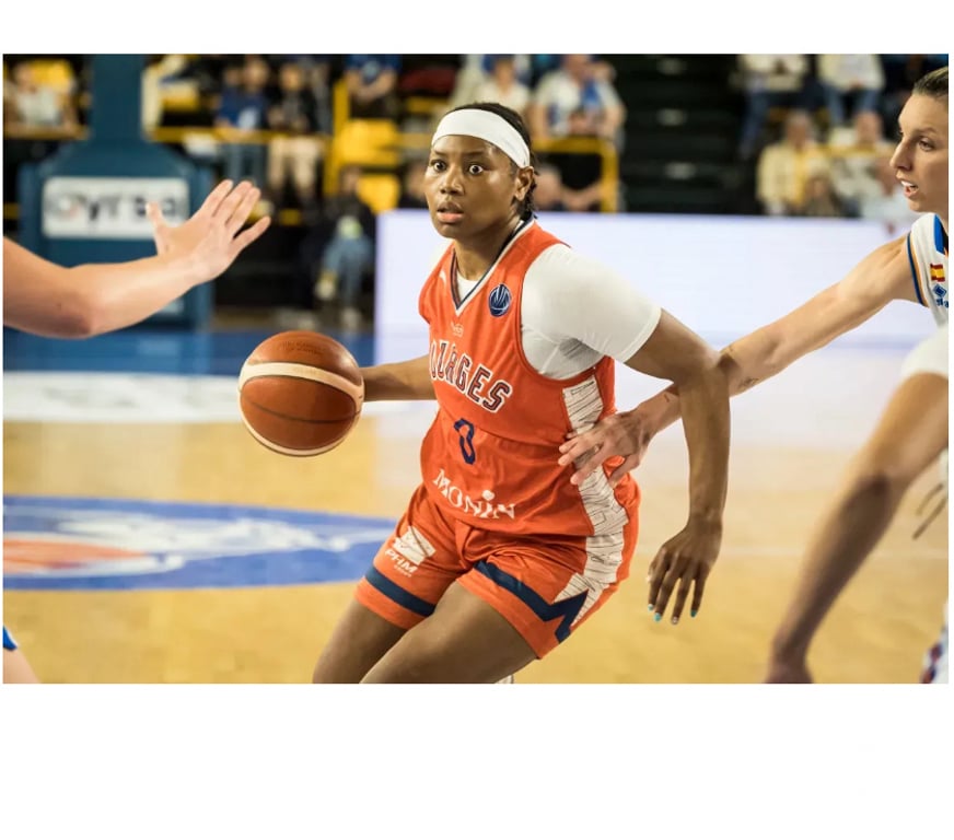 Evenements sportifs Cher Bourges - 18000 - Photos Vivastreet 2 places Bourges Basket vs Charnay dimanche à 17h30