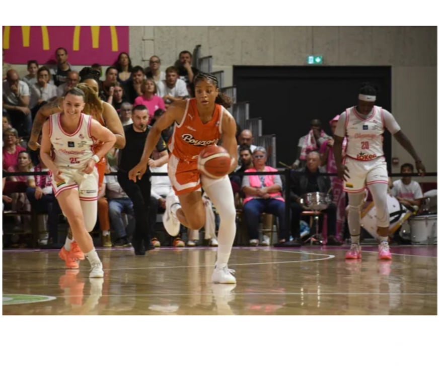 Evenements sportifs Cher Bourges - 18000 - Photos Vivastreet 2 places Bourges Basket vs Charnay dimanche à 17h30