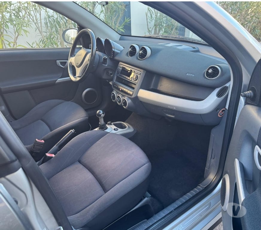 Voiture d'occasion Pyrénées-Orientales Cabestany - 66330 - Photos Vivastreet Smart FORFOUR 1.3 essence 95ch