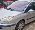Villecerf - Seine-et-Marne — 807 2l hdi navtek 7 places