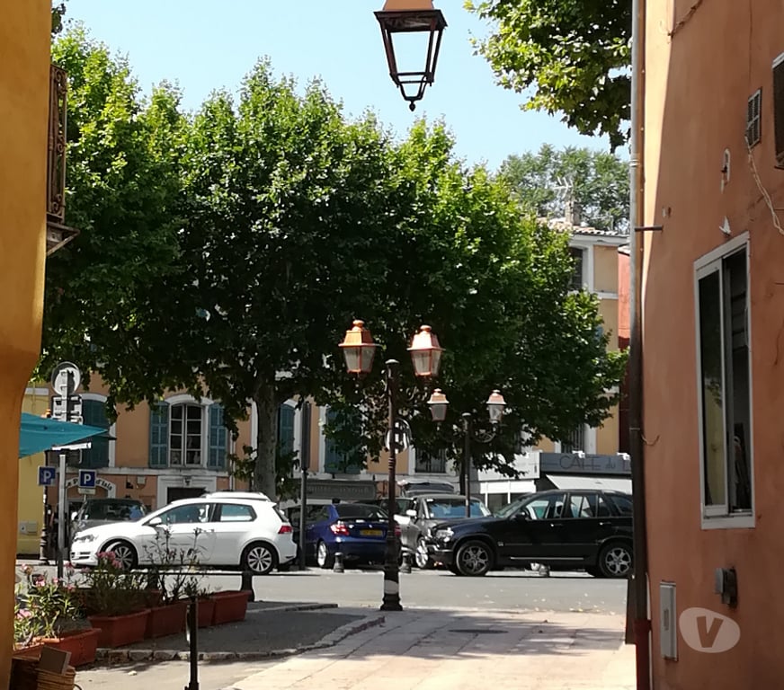 Appartements à vendre Vaucluse Apt - 84400 - Photos Vivastreet ±100K€,usage¹~150M²,S.H.¹~75M²(¹:annexe carrez) PACA